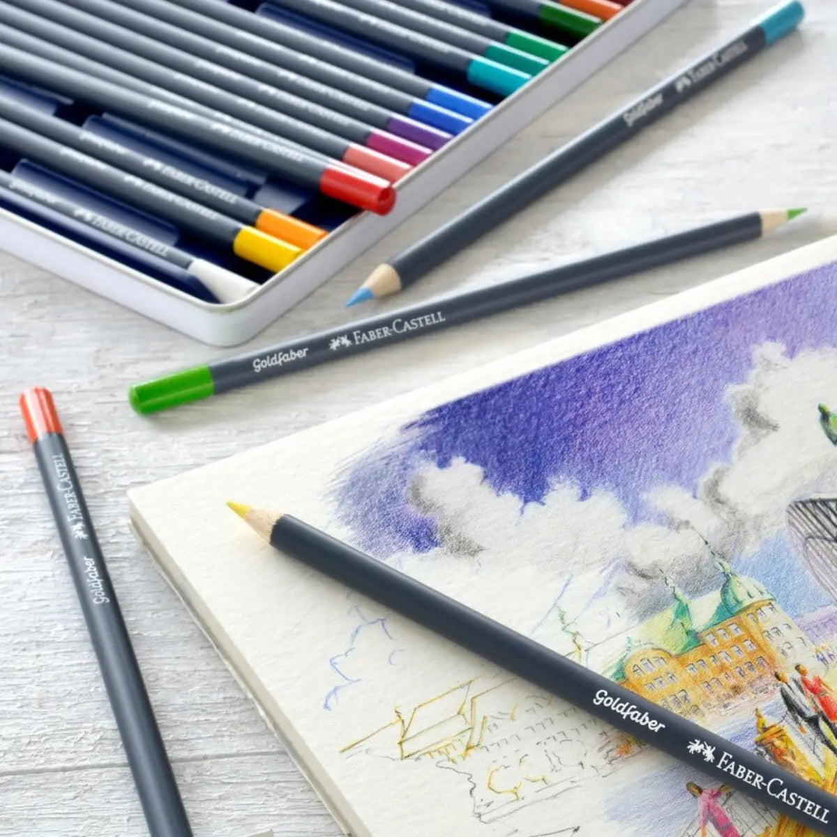 Faber-Castell Colores Goldfaber Acuarelables Para Arte con 12 Distintos Colores, estos lápices acuarelables permiten crear dibujos detallados como efectos de acuarela teniendo una experiencia creativa - Faber Castell - uso