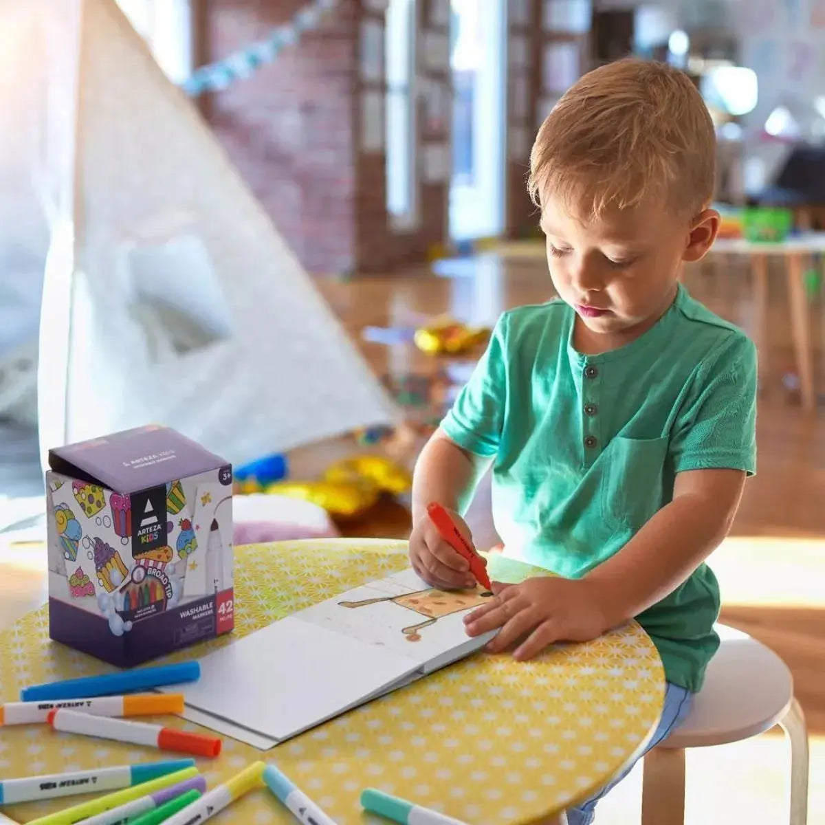 42 Plumones Niños Marcador Dibujo Punta Ancha Lavable Arteza - Arteza - accesorios