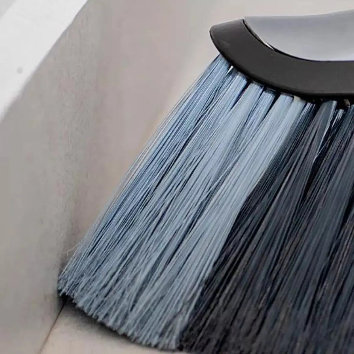 Escoba Para Interiores Pisos Finos Reynera - Reynera