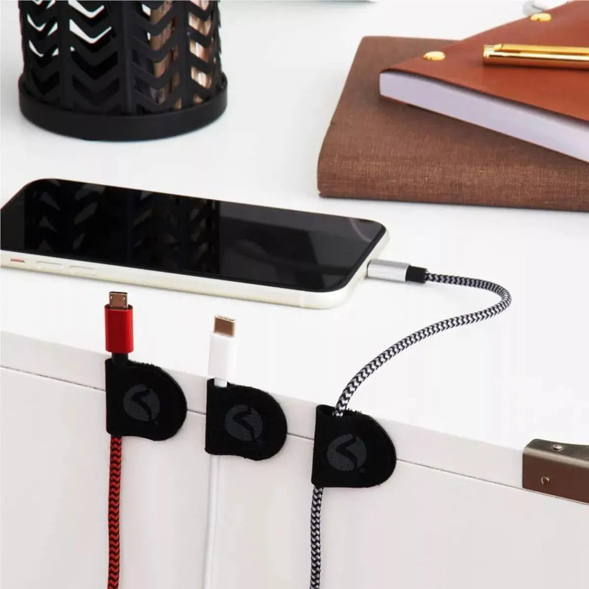 5 Tiras Soportes Cables Velcro® Cord Keepers Negro - Velcro - vista trasera