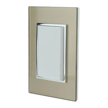Placa Apagador Escalera 4556 Sanelec Linea Champagne 3 Piezas - Sanelec - vista lateral