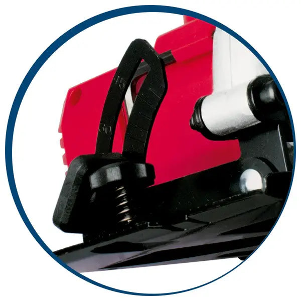 Sierra circular inalámbrica de 6 1/2" / 20V - 4 Ah, cargador rápido - Línea SWITCH Profesional Aksi - Aksi - detalle