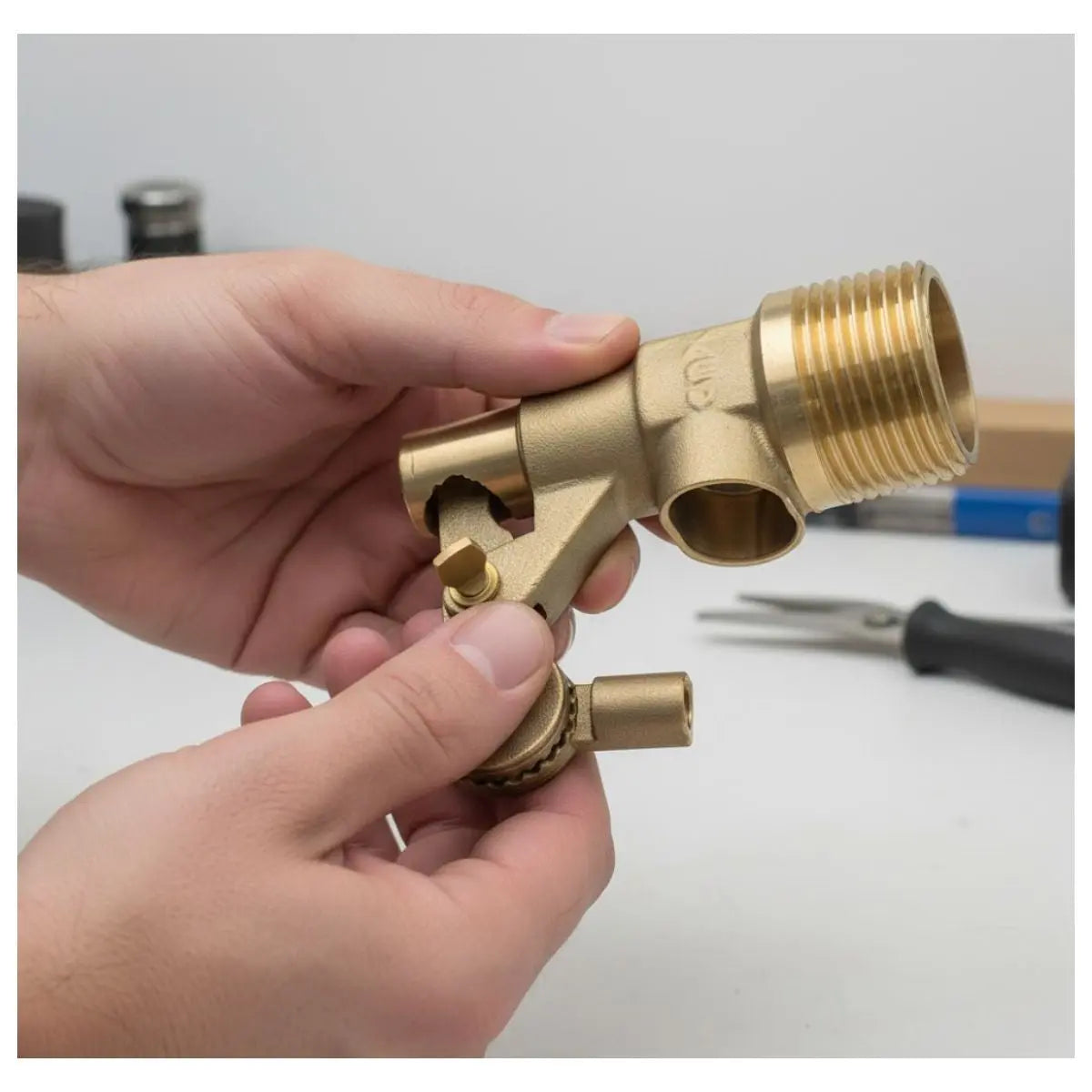 Valvula Flotador Ligera CNX 1/2" - CNX - empaque